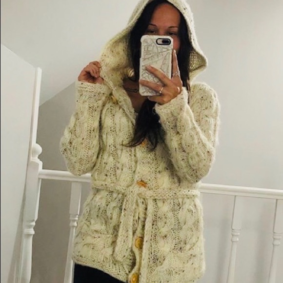 Vintage cardigan, size medium